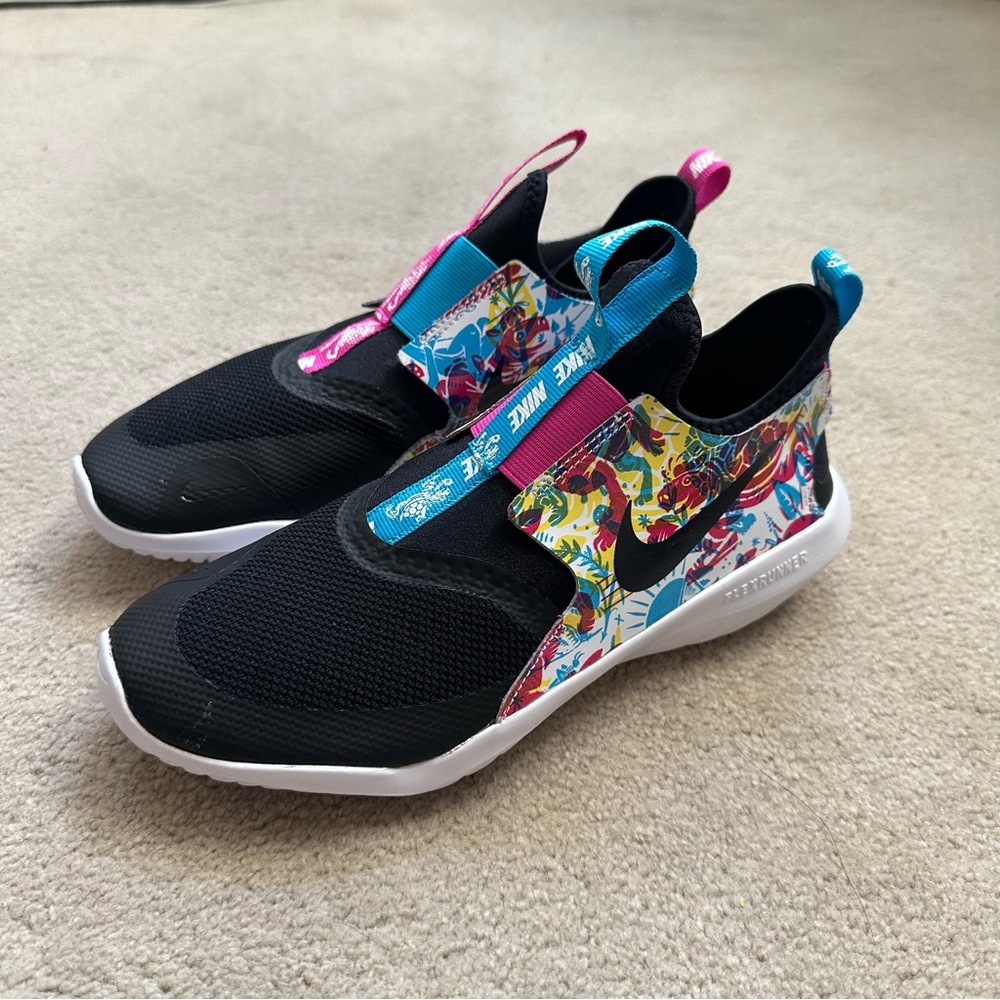 Nike Flex Runner Fable Black/Multicolor CJ2082-001 Youth Size 6y